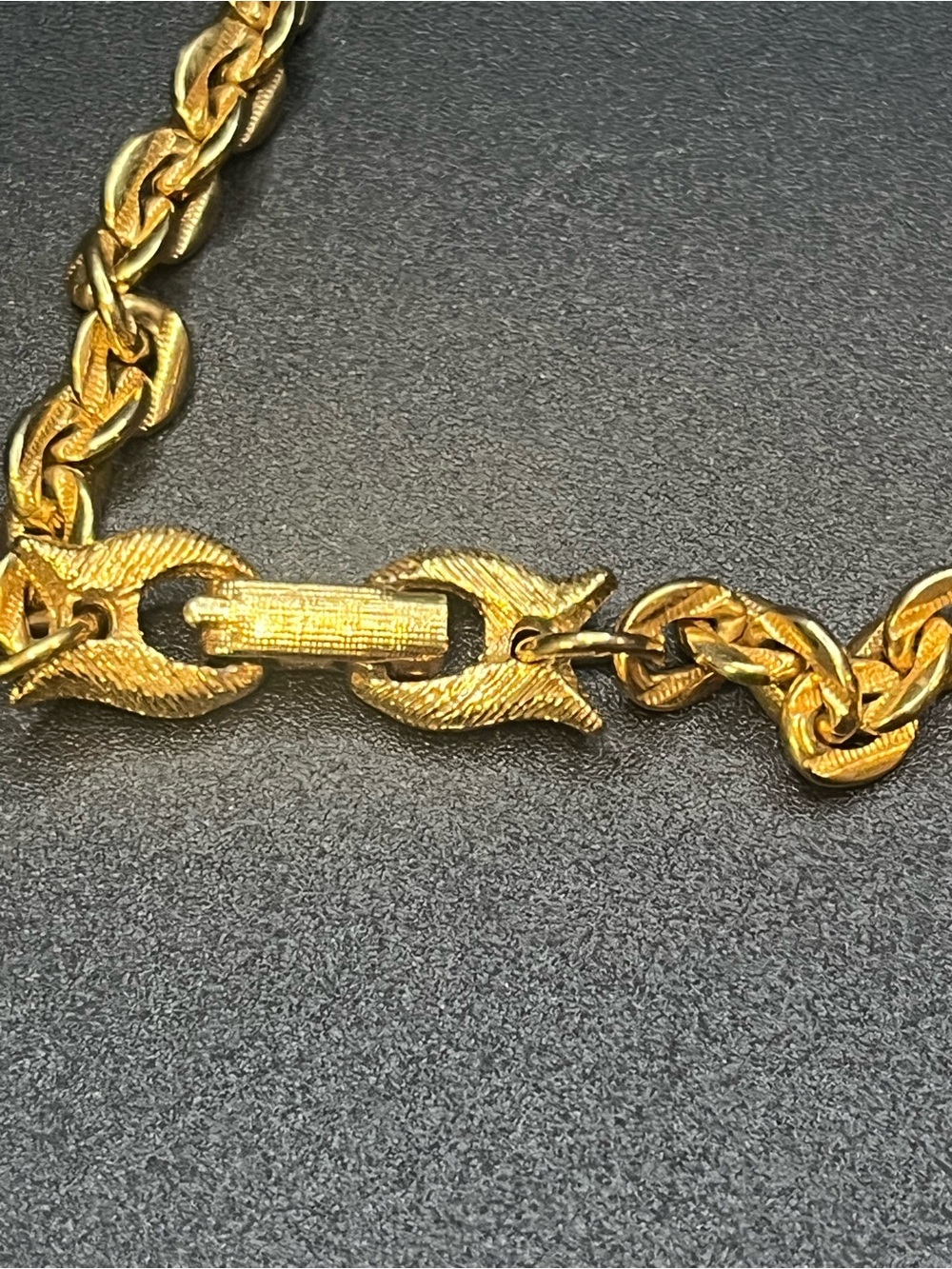 Vintage gold tone tassel pendant necklace 22 inch textured bead statement - Picture 8 of 11